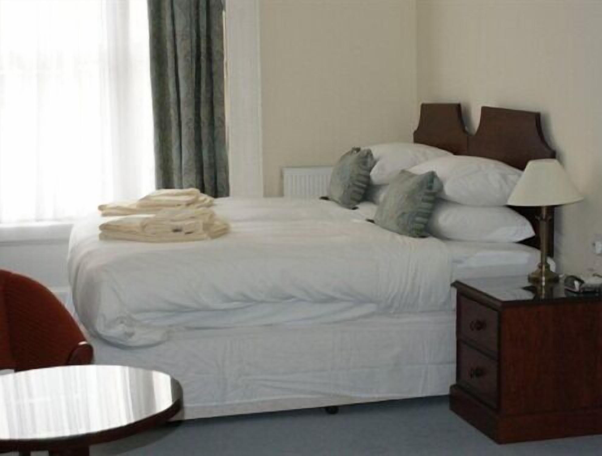 Hotel Peregrine House Canterbury Exteriér fotografie